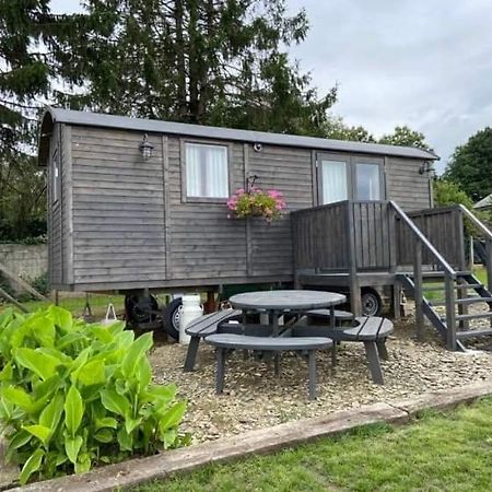 Вилла Pipowagen Monceau-En-Ardenne Бьевр Экстерьер фото